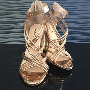 Women's Qupid metallic rose gold chunky high
